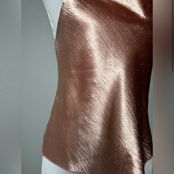 Alice + Olivia Harmon Drapey Silk Tank - Picture 3 of 10